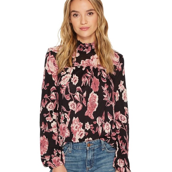 Lucky Brand Tops - Lucky floral blouse